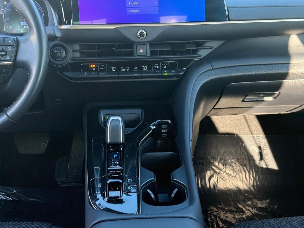 Certified 2024 Toyota Crown image 15