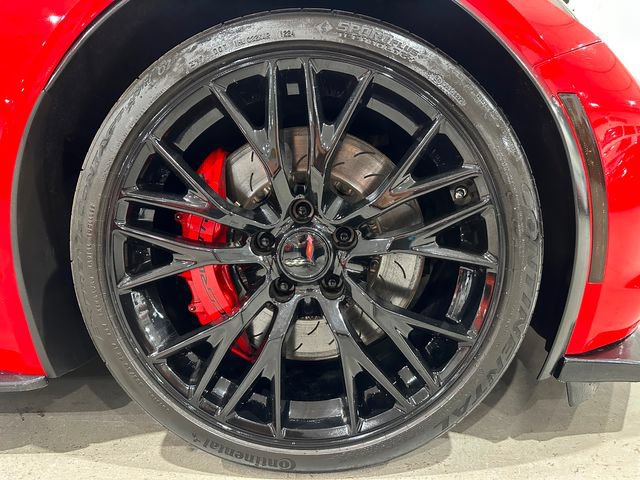 Used 2018 Chevrolet Corvette Grand Sport RWD image 11