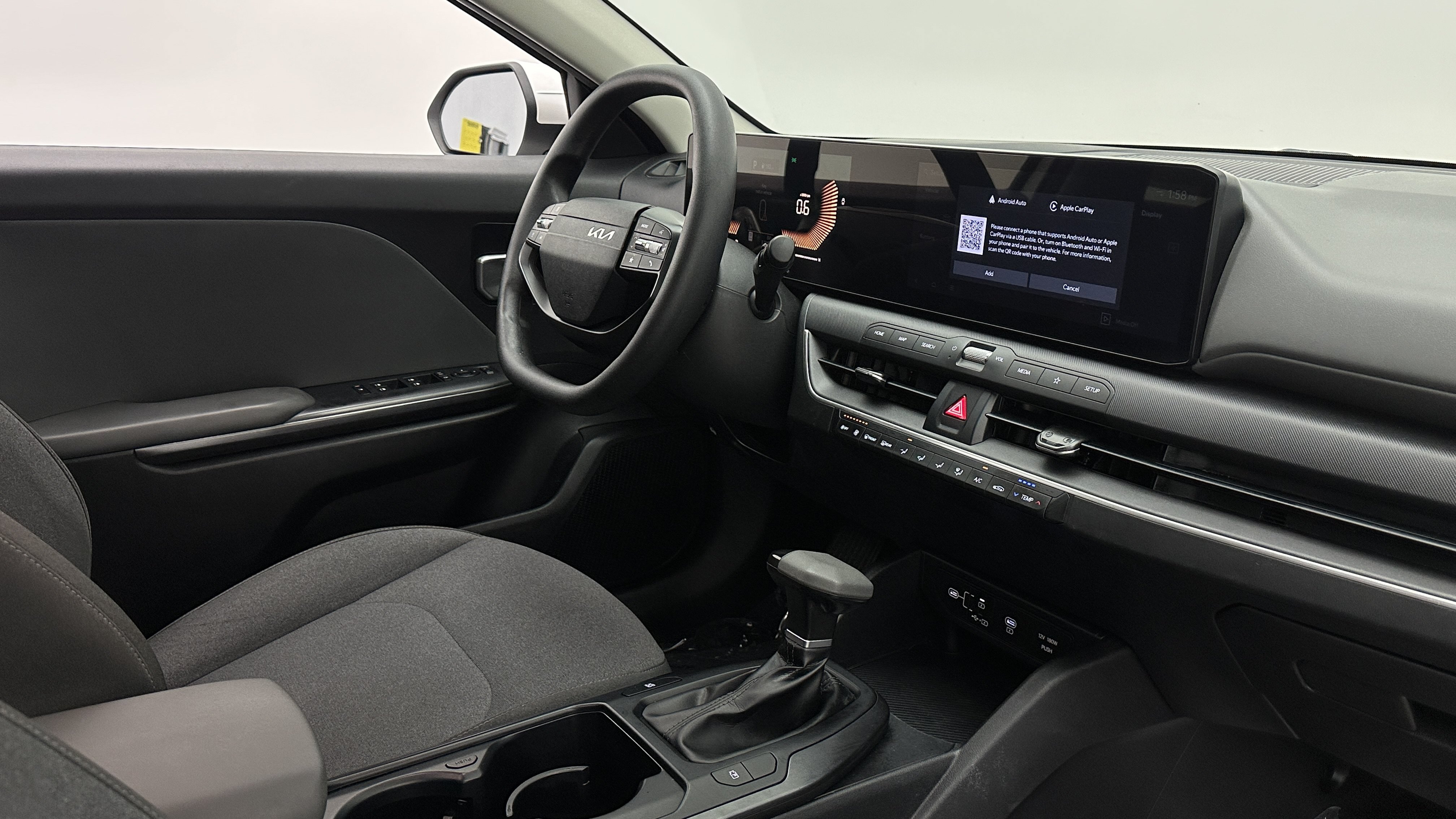 Used 2025 Kia K4 FWD image 33