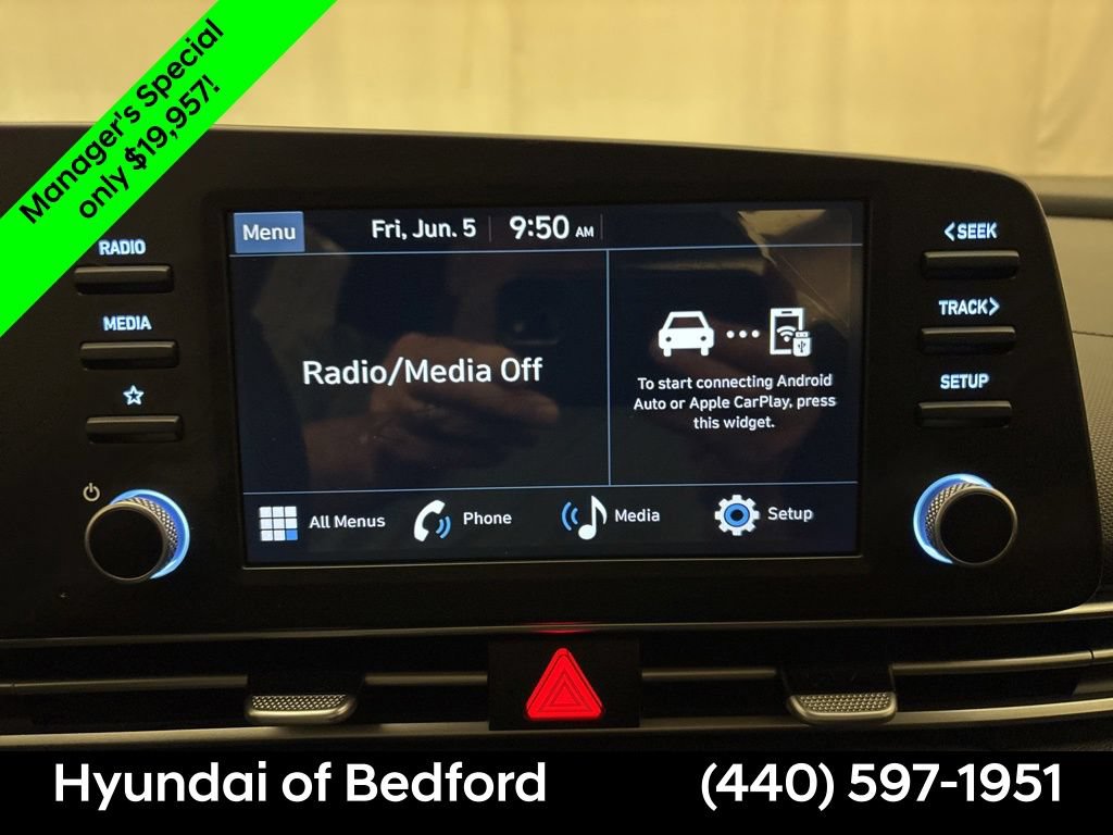 Certified 2026 Hyundai Elantra SE w/ Cargo Package FWD image 17