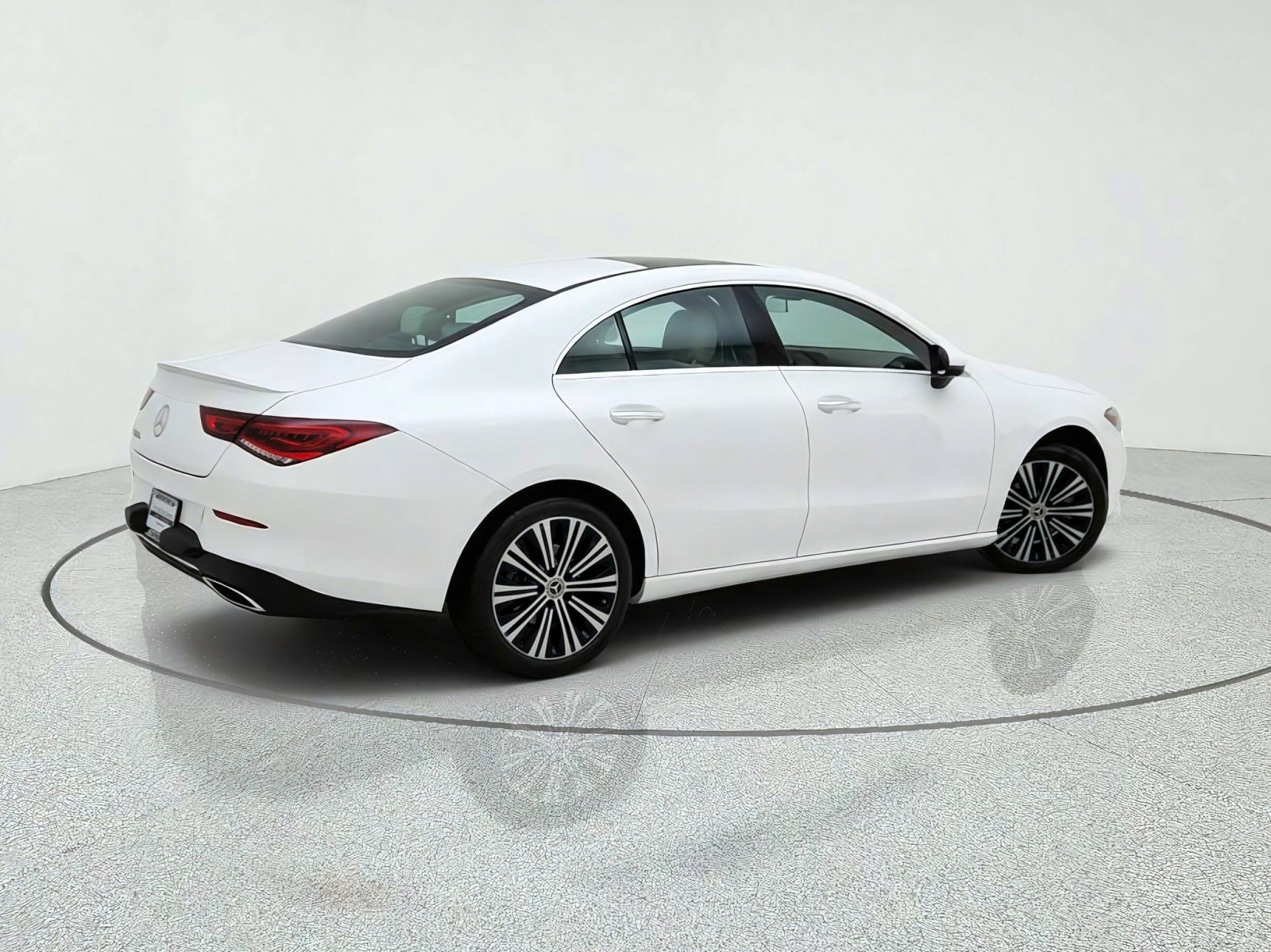 Certified 2023 Mercedes-Benz CLA 250 w/ Premium Package image 8