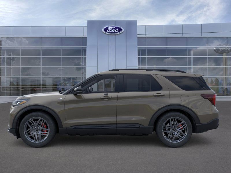 New 2026 Ford Explorer ST-Line image 3