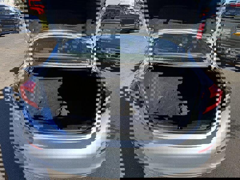 Used 2018 Chevrolet Cruze LS w/ LS Fleet Convenience Package image 19