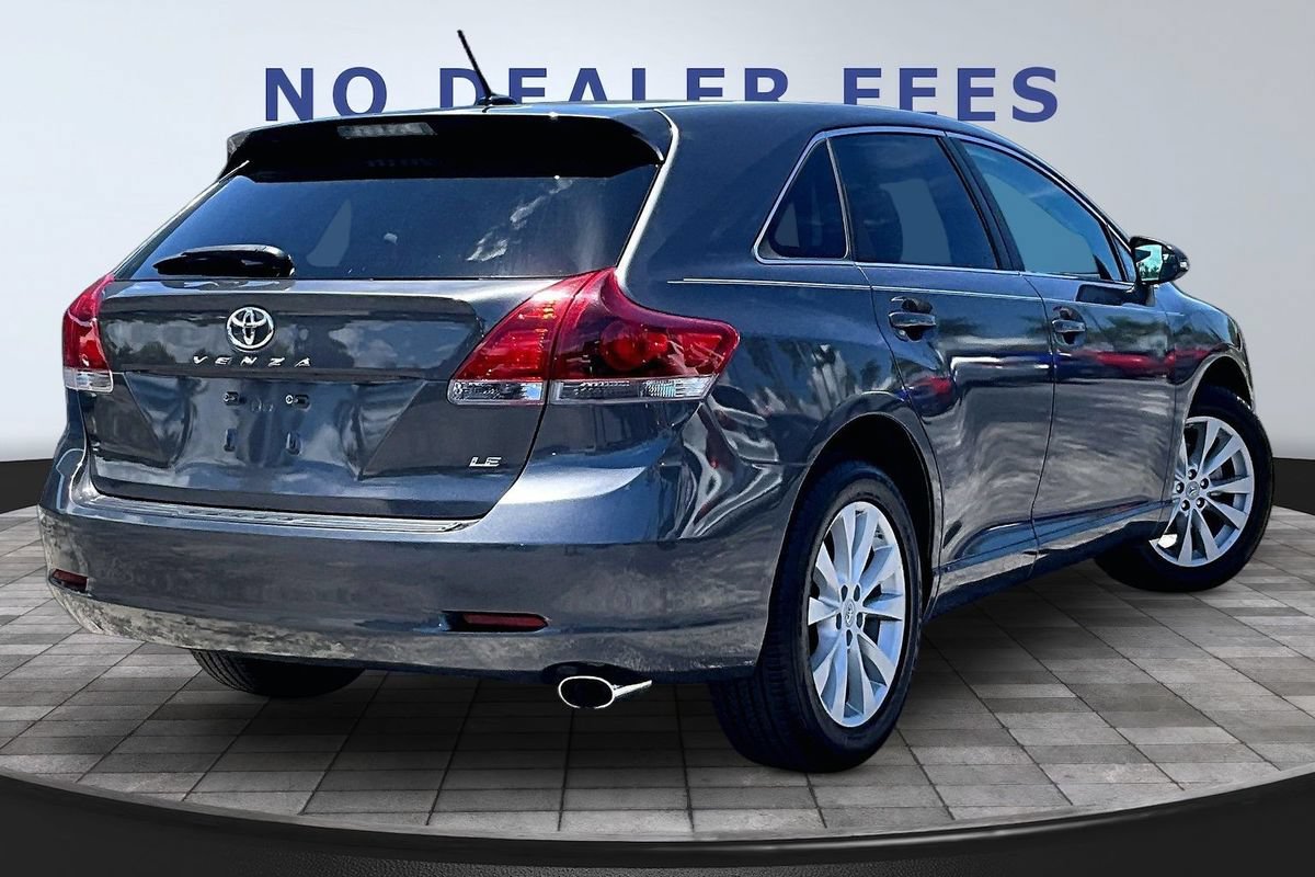 Used 2013 Toyota Venza LE FWD image 6
