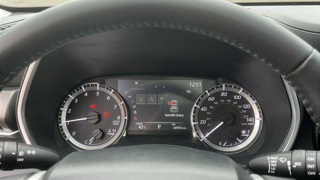 Certified 2023 Toyota Highlander XLE image 14