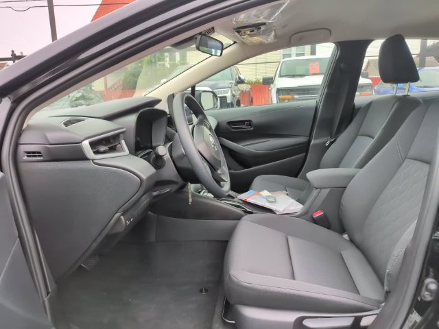Used 2026 Toyota Corolla LE FWD image 13