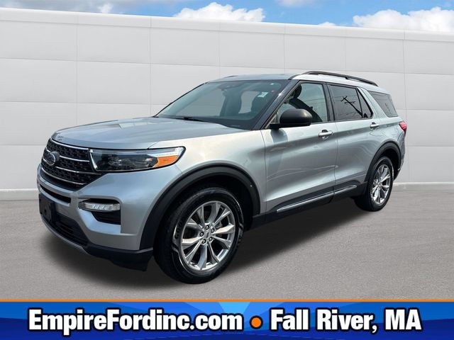 Used 2022 Ford Explorer XLT w/ Equipment Group 202A AWD/4WD image 1