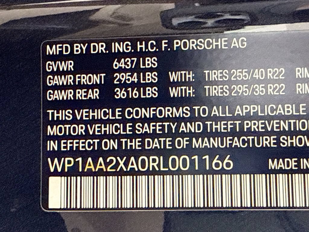Certified 2024 Porsche Macan 4 Electric AWD/4WD image 33
