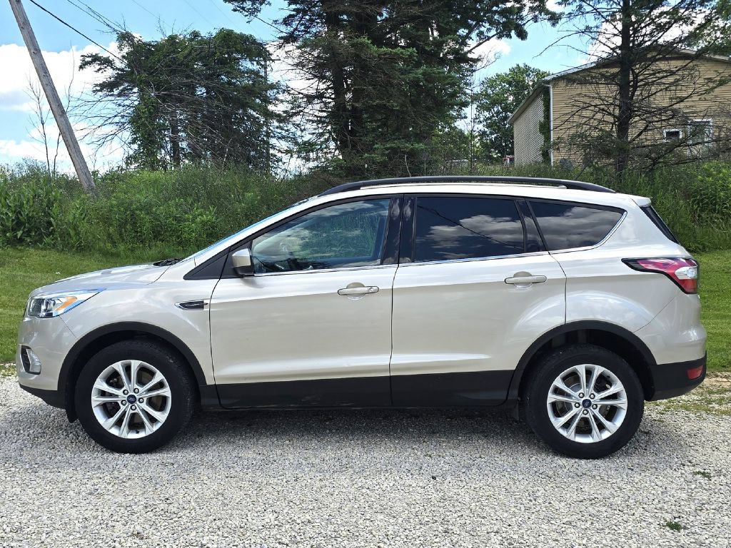 Used 2018 Ford Escape SEL AWD/4WD image 3