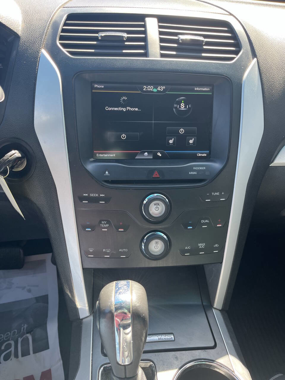 Used 2013 Ford Explorer XLT image 12