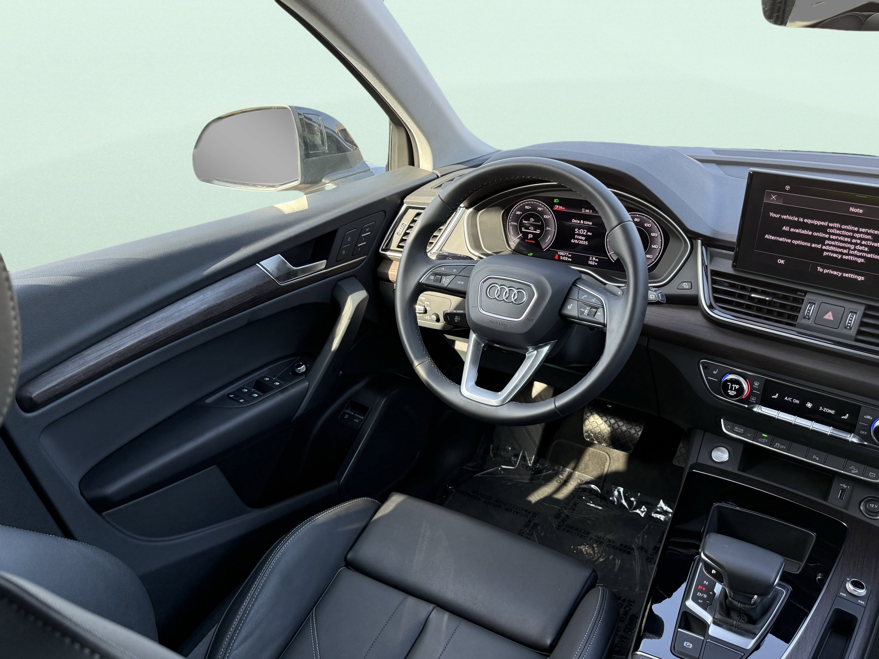 Used 2024 Audi Q5 e Premium w/ Convenience Package image 58