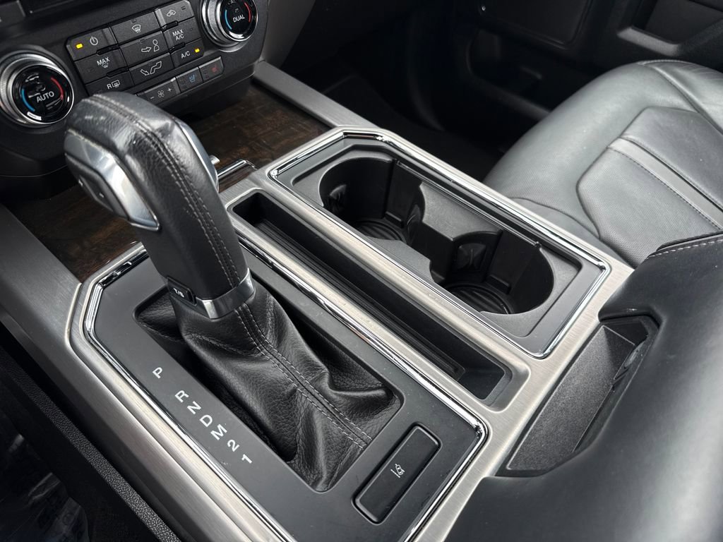 Used 2015 Ford F150 Platinum w/ Equipment Group 701A Luxury AWD/4WD image 23