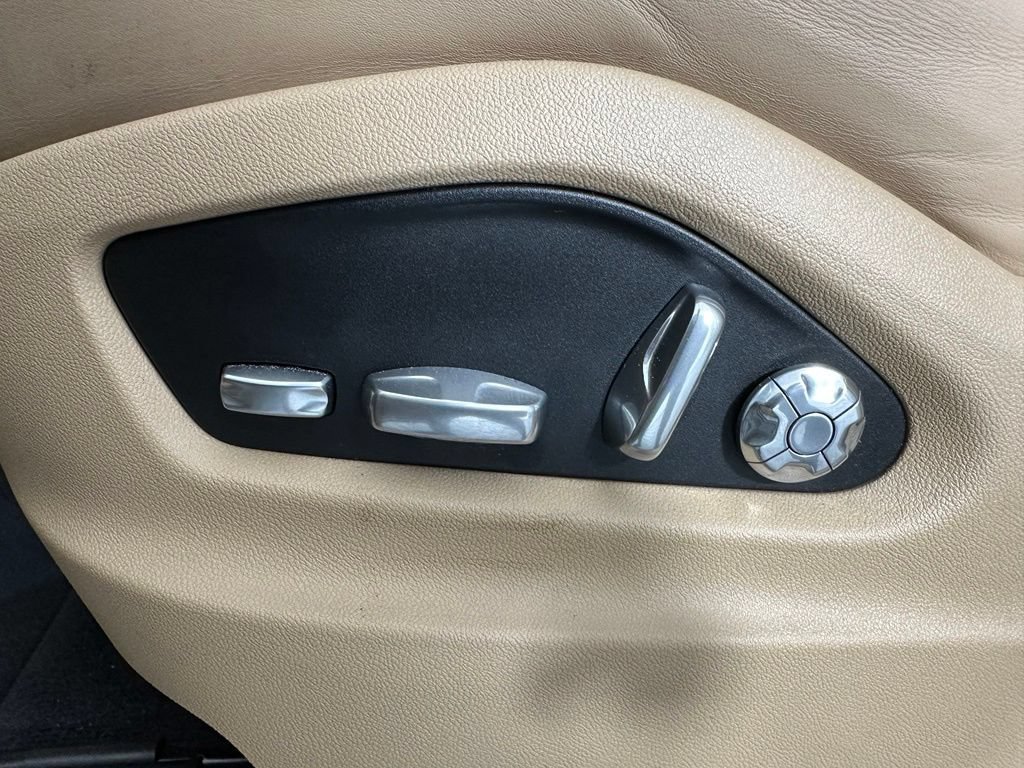Certified 2021 Porsche Cayenne AWD/4WD image 21