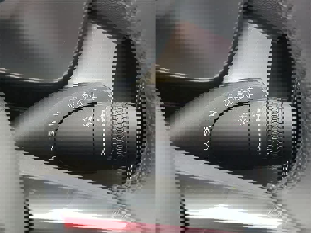 New 2026 Volvo XC40 B5 Ultra w/ Protection Package Premier image 25