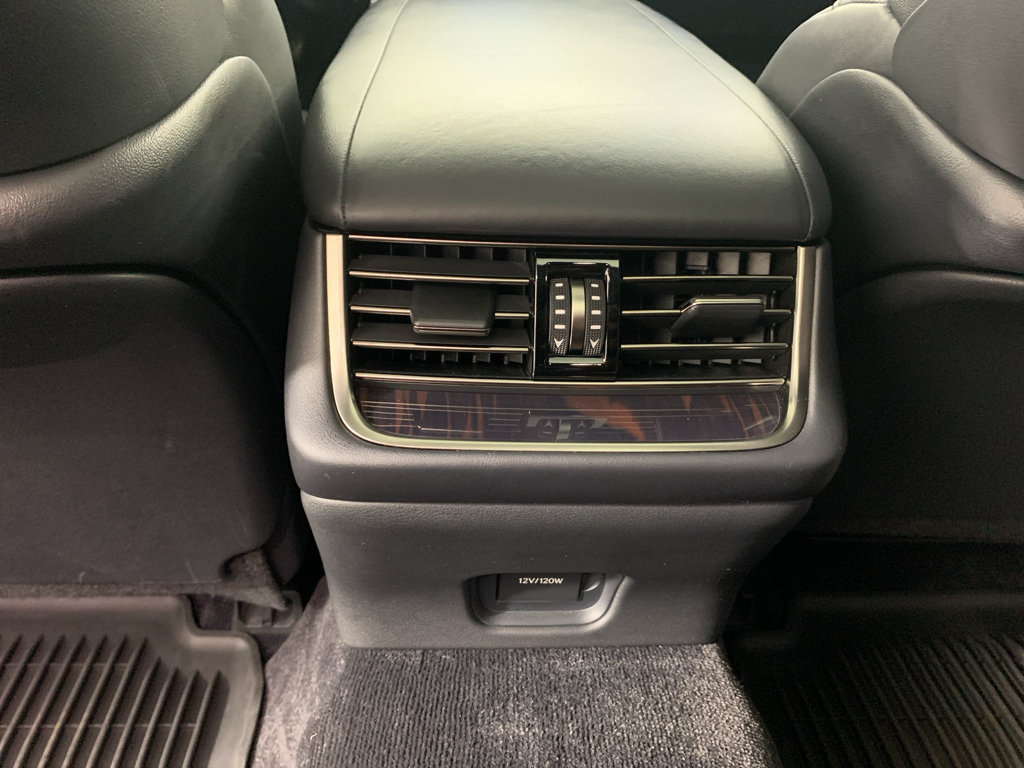 Used 2020 Lexus LS 500 w/ Interior Upgrade Package RWD image 34