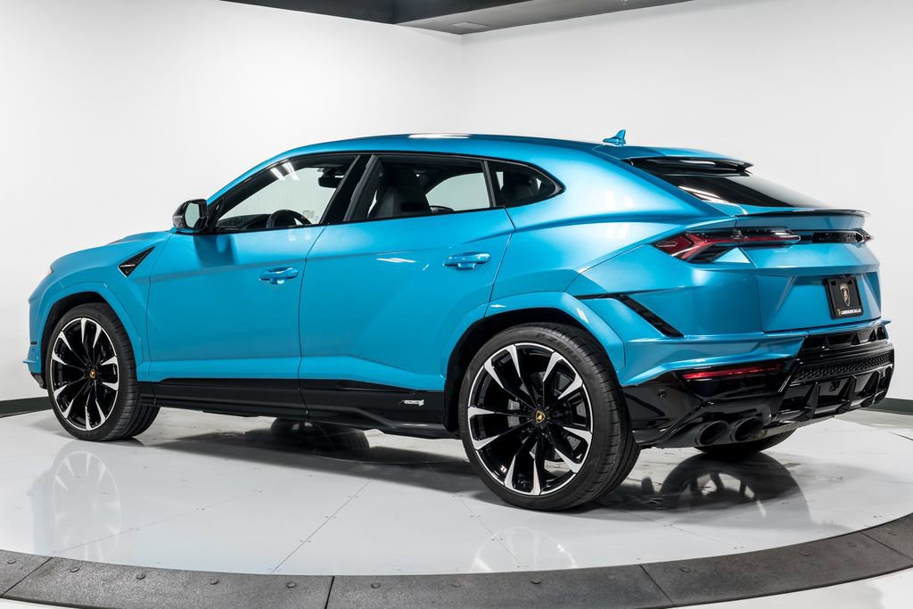 Used 2023 Lamborghini Urus S image 6