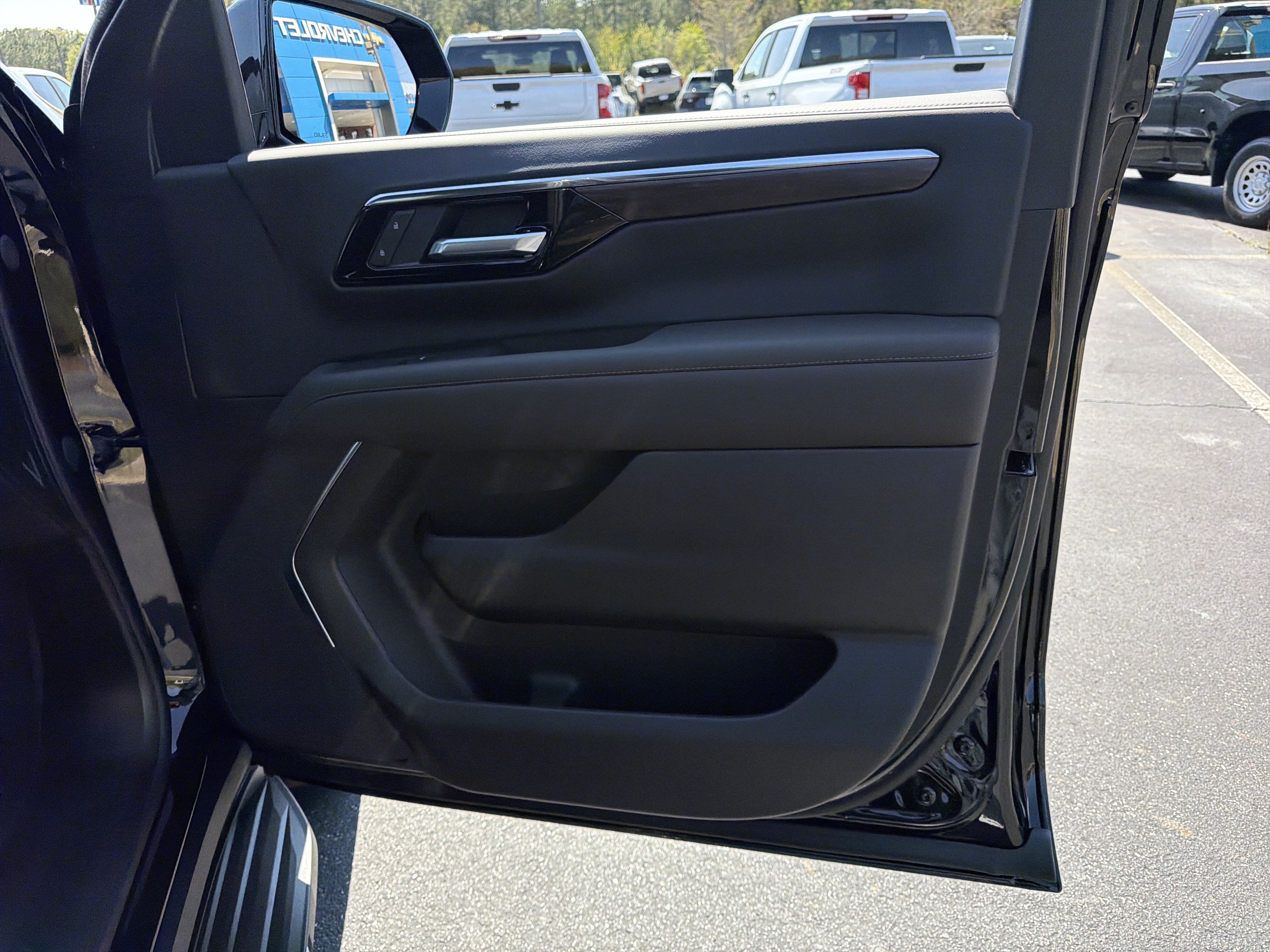 New 2026 Chevrolet Suburban LS w/ LPO, Dark Essentials Package RWD image 14