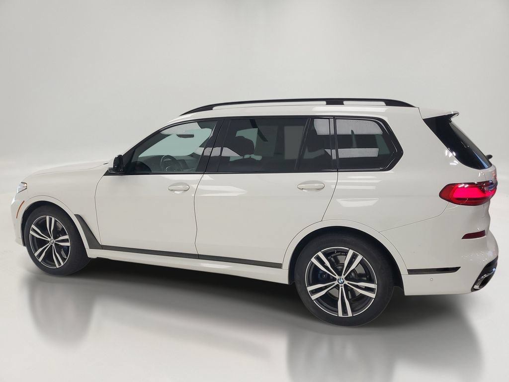 Used 2019 BMW X7 xDrive50i w/ M Sport Package AWD/4WD image 6