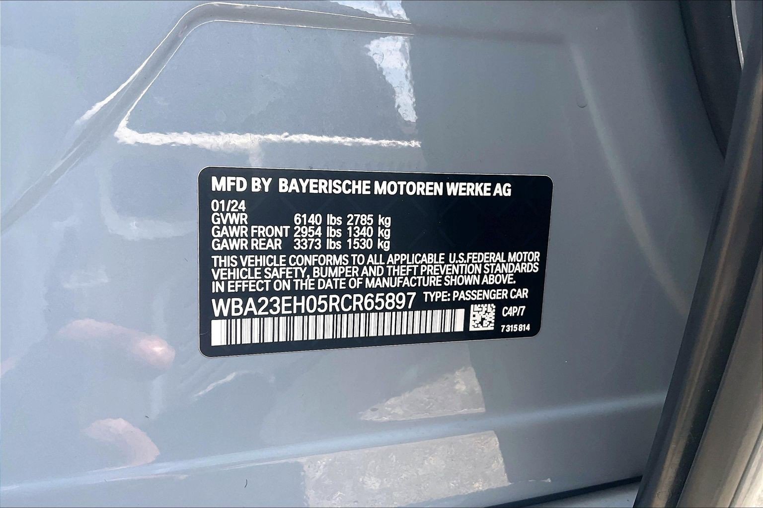 Used 2024 BMW 740i w/ Premium Package 2 RWD image 34