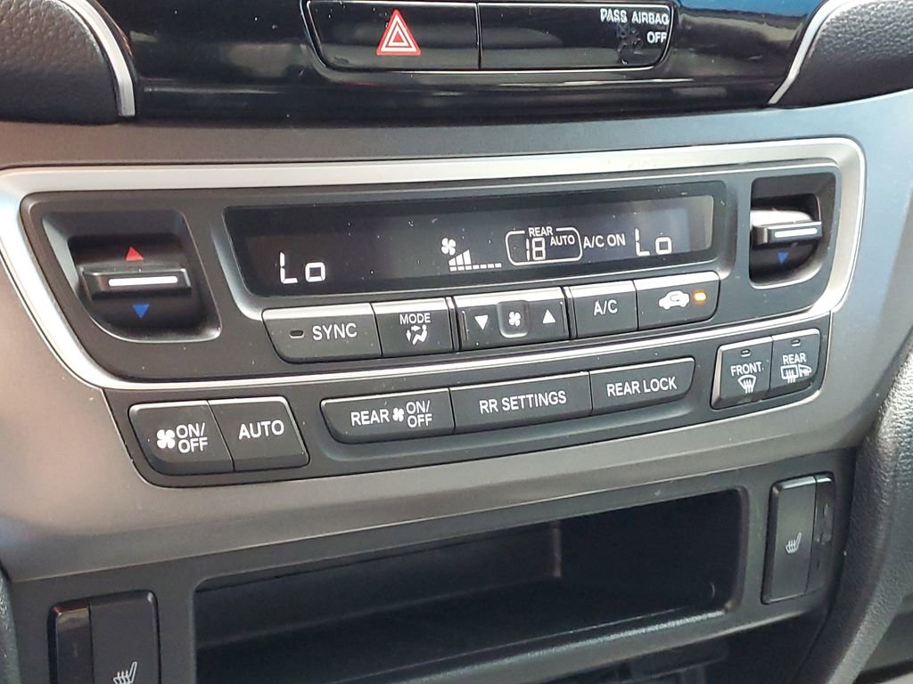 Used 2022 Honda Pilot Black Edition image 28