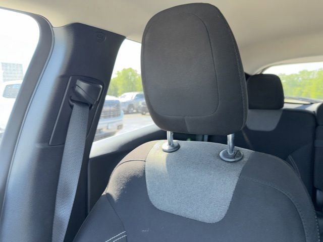 Used 2014 Jeep Cherokee Latitude AWD/4WD image 48