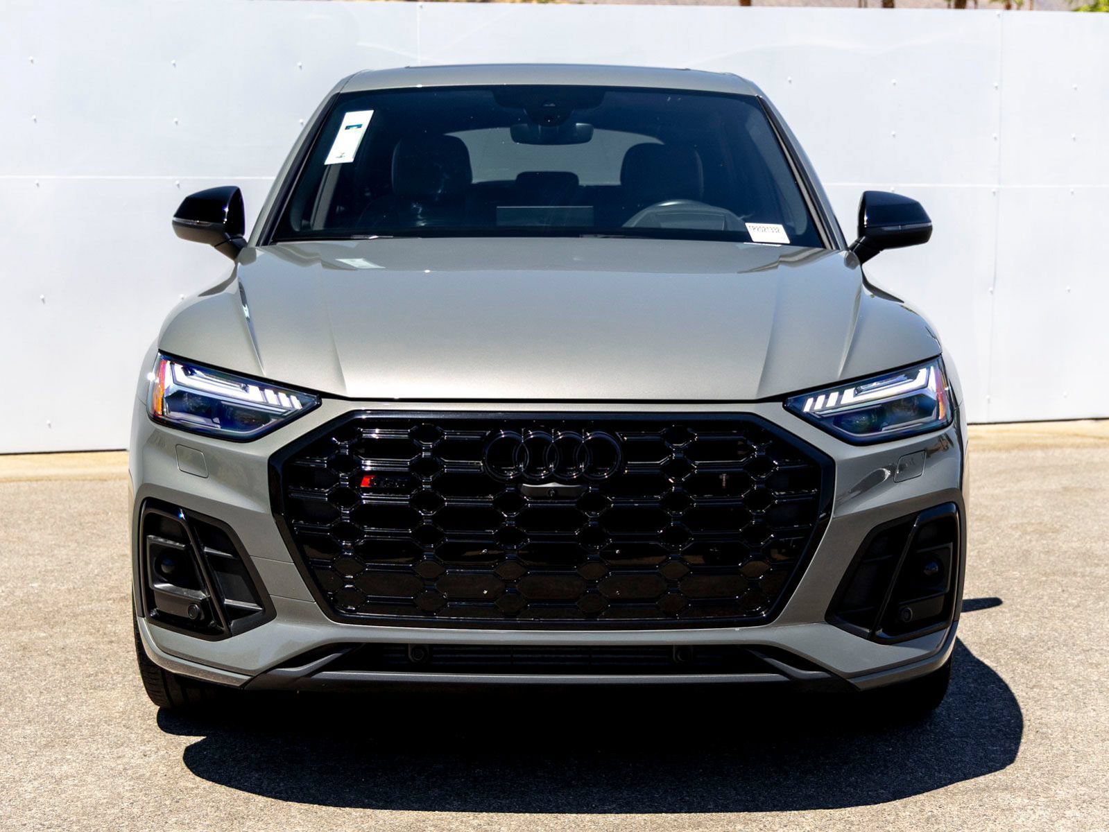 Used 2023 Audi SQ5 Prestige w/ Prestige Package AWD/4WD video 3