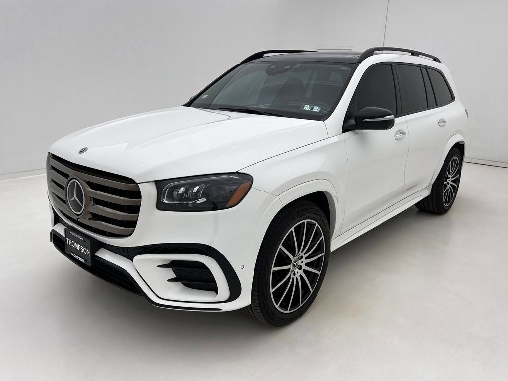 Used 2025 Mercedes-Benz GLS 450 4MATIC image 8