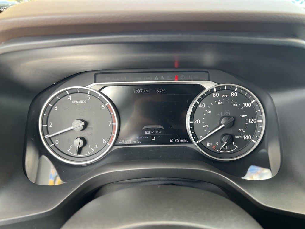 Used 2023 Nissan Rogue SV image 18