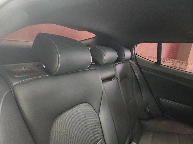 Used 2022 Kia Stinger GT-Line image 35