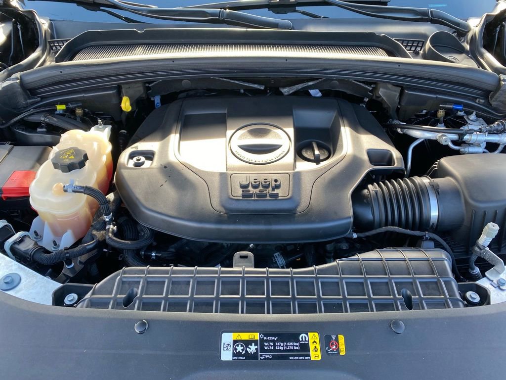 Used 2022 Jeep Grand Cherokee Overland image 33