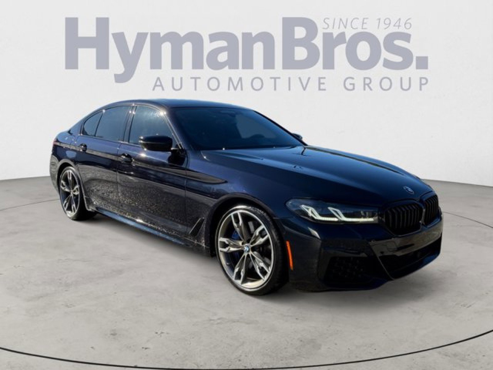 Used 2022 BMW M550i xDrive w/ Dynamic Handling Package image 1