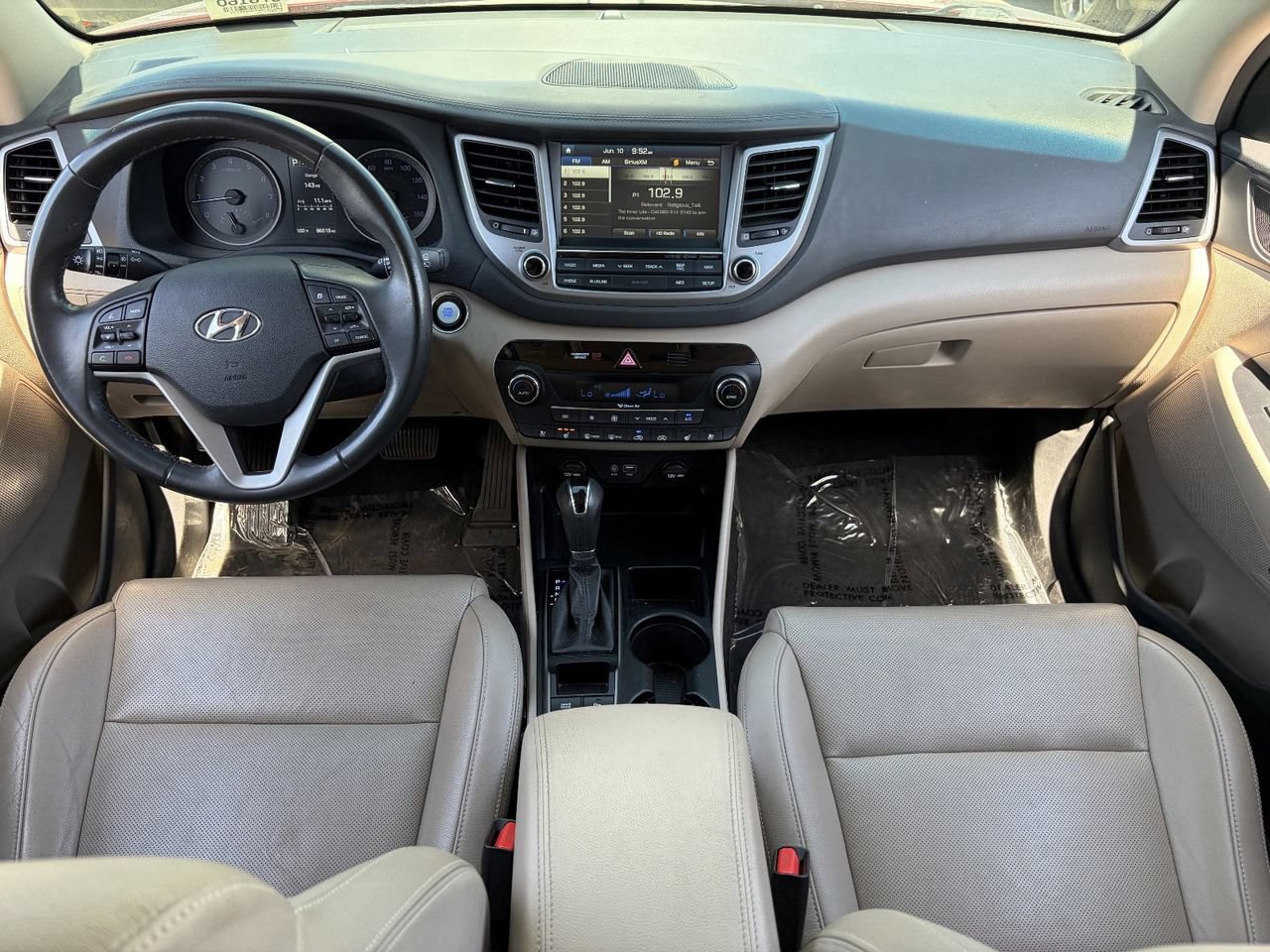 Used 2017 Hyundai Tucson Limited w/ Limited Ultimate Package 03 FWD image 12