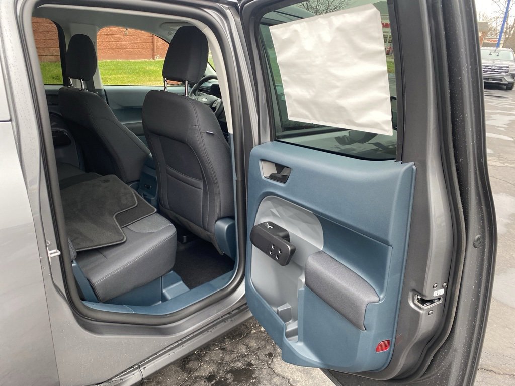 New 2026 Ford Maverick XL image 18