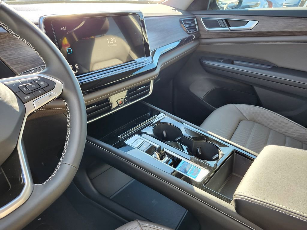 New 2026 Volkswagen Atlas SEL image 7