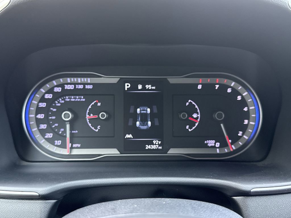 Used 2022 Hyundai Santa Cruz SEL w/ Cargo Package image 18