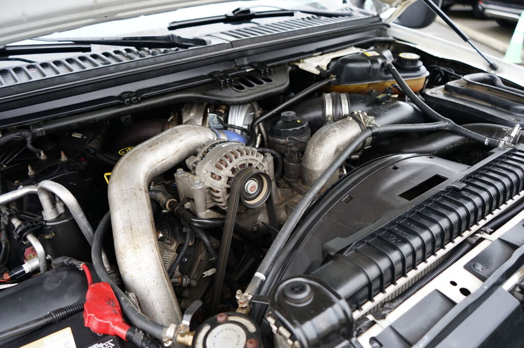 Used 2005 Ford F350 XL image 9