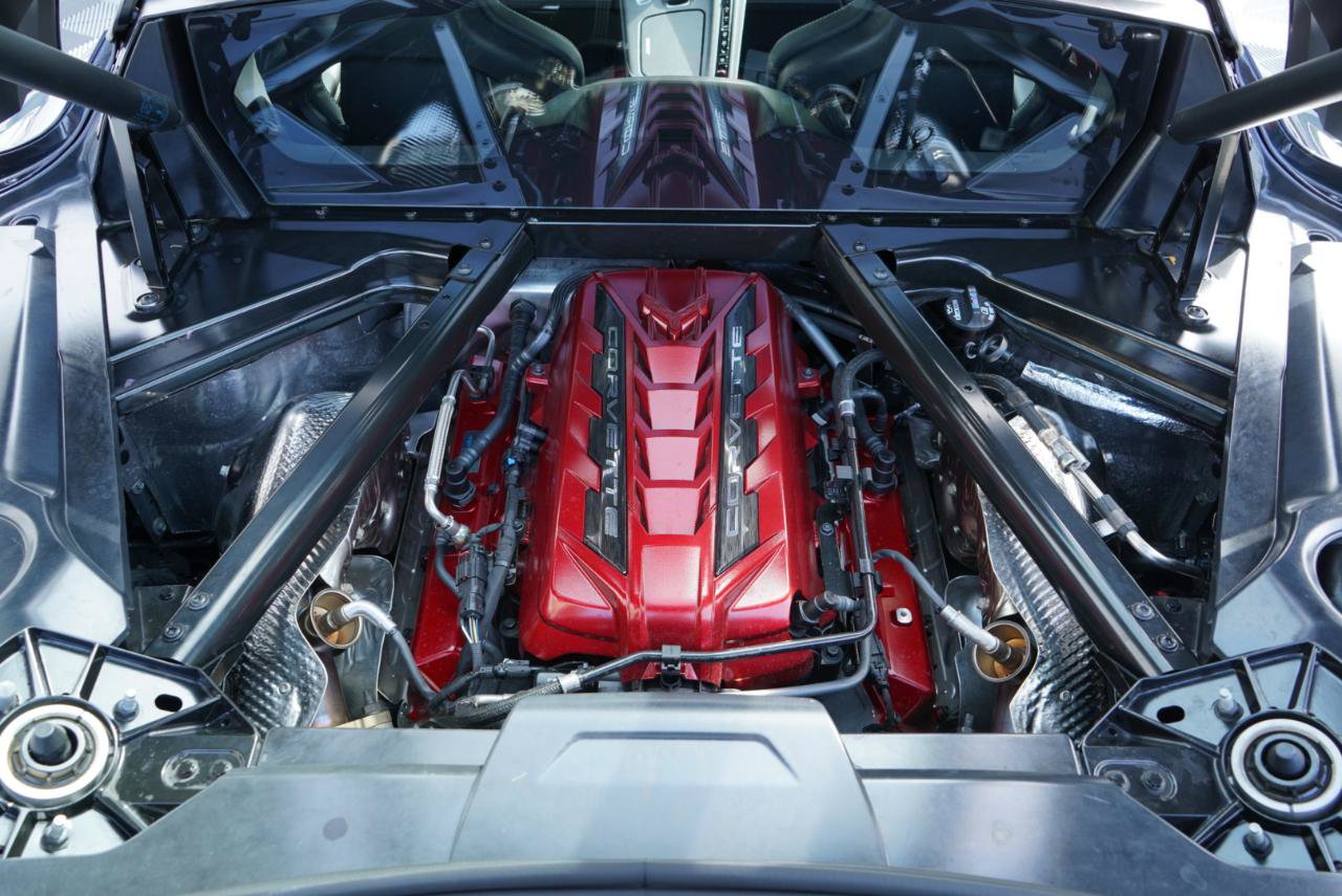 Used 2024 Chevrolet Corvette Stingray Preferred Cpe w/ Z51 Performance Package RWD image 54