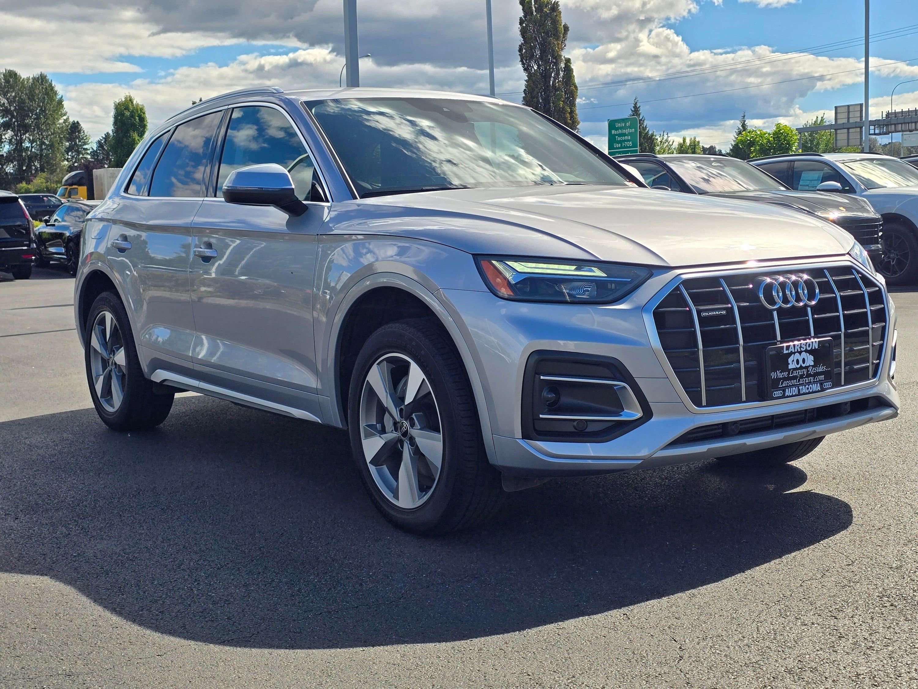 Used 2024 Audi Q5 2.0T Premium AWD/4WD image 7