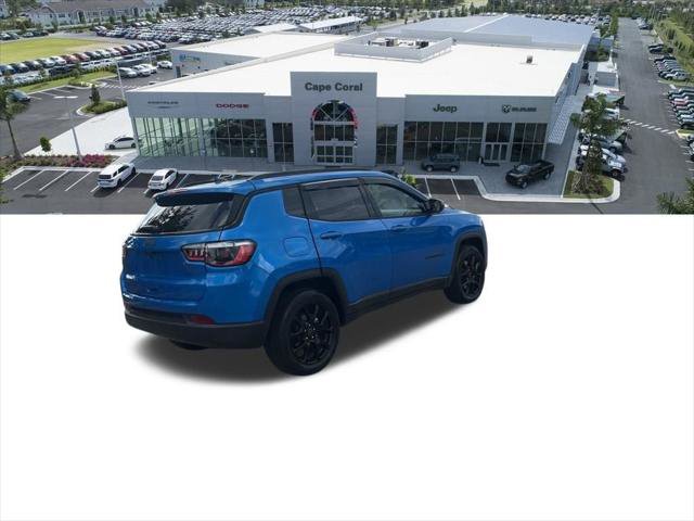 Certified 2026 Jeep Compass Latitude image 24
