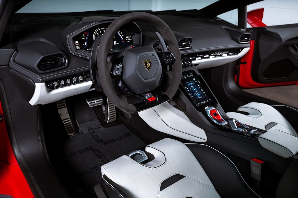 Used 2024 Lamborghini Huracan EVO AWD/4WD image 12