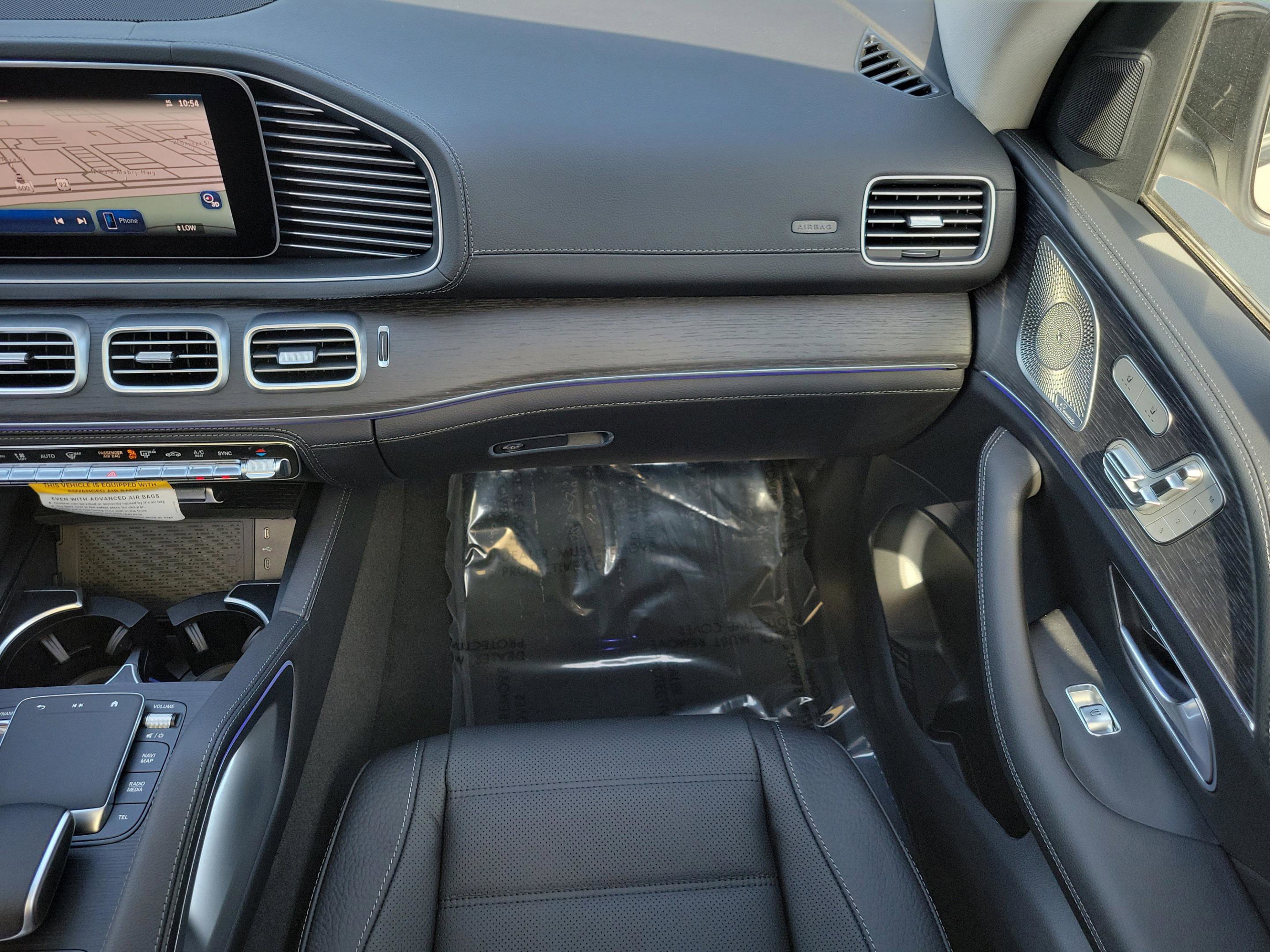 New 2026 Mercedes-Benz GLS 450 4MATIC image 15