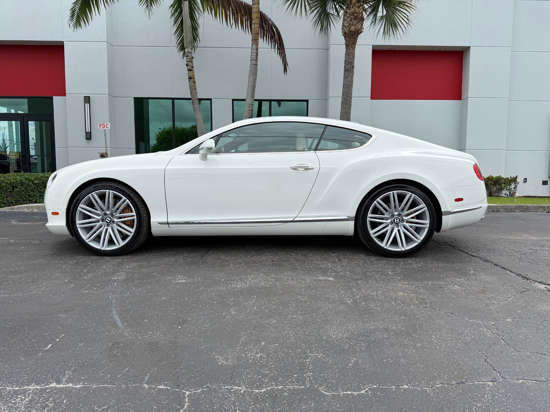 Used 2012 Bentley Continental GT AWD/4WD image 11