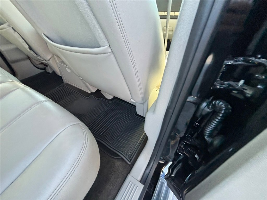 Used 2011 Chevrolet Silverado 1500 LT w/ All-Star Edition AWD/4WD image 21