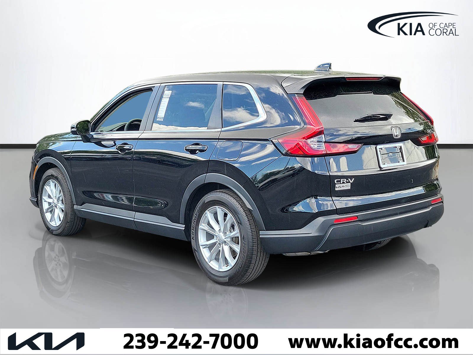 Used 2024 Honda CR-V EX image 4