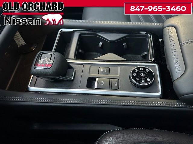 Used 2024 Nissan Pathfinder Platinum w/ Cargo Package AWD/4WD image 16