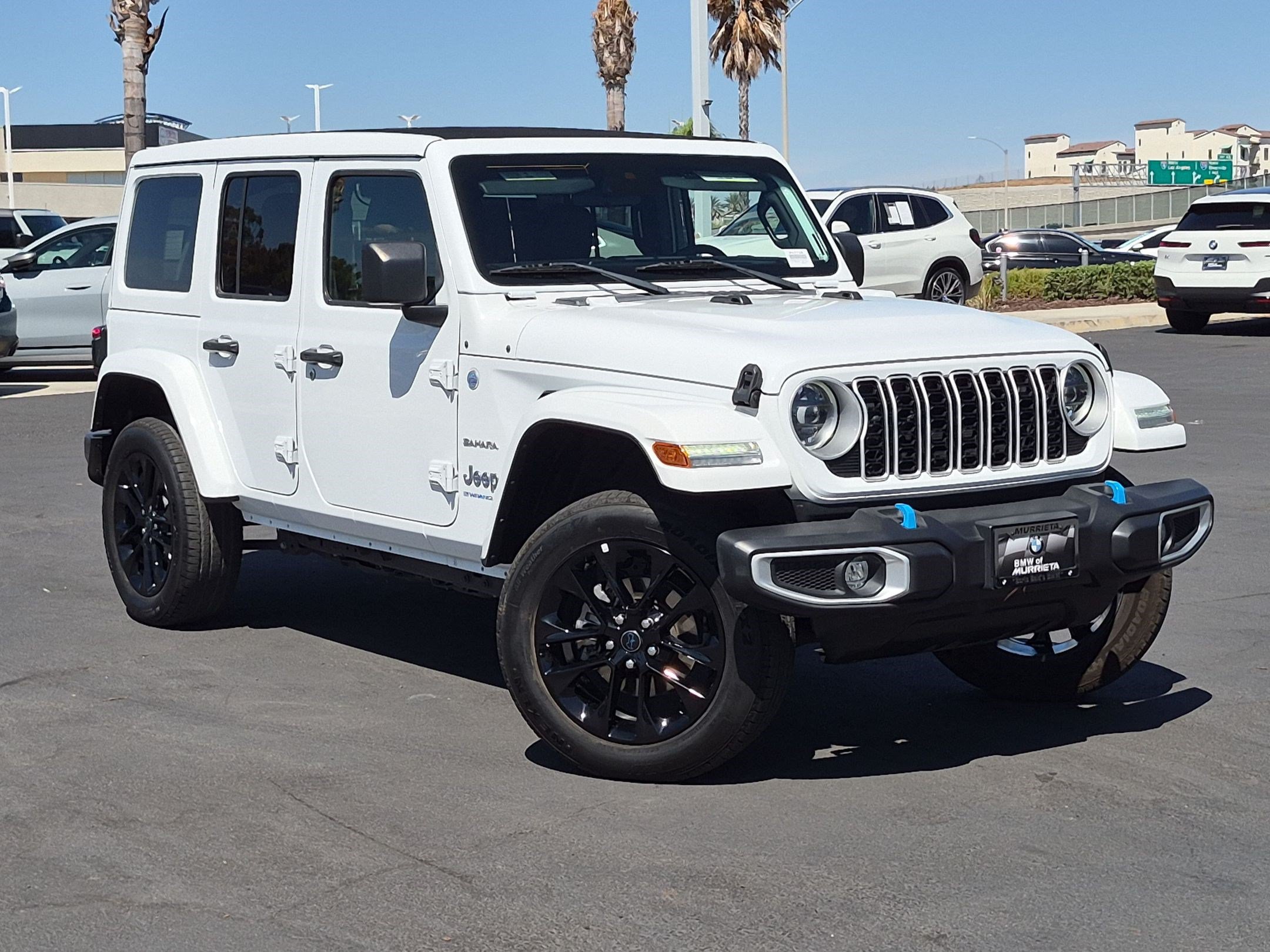 Used 2024 Jeep Wrangler Unlimited Sahara w/ Safety Group AWD/4WD image 2