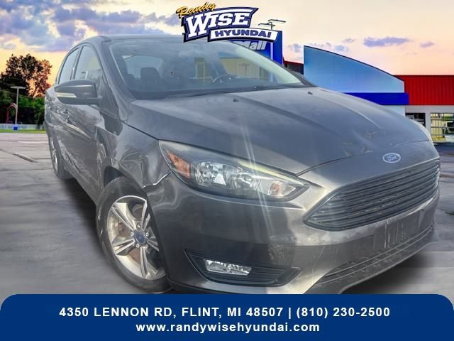 Used 2016 Ford Focus SE image 1