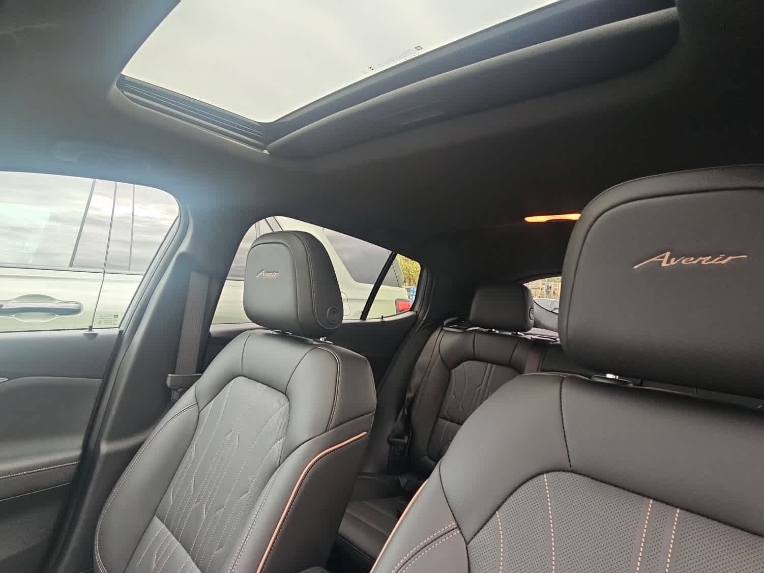 Used 2026 Buick Envista Avenir FWD image 6
