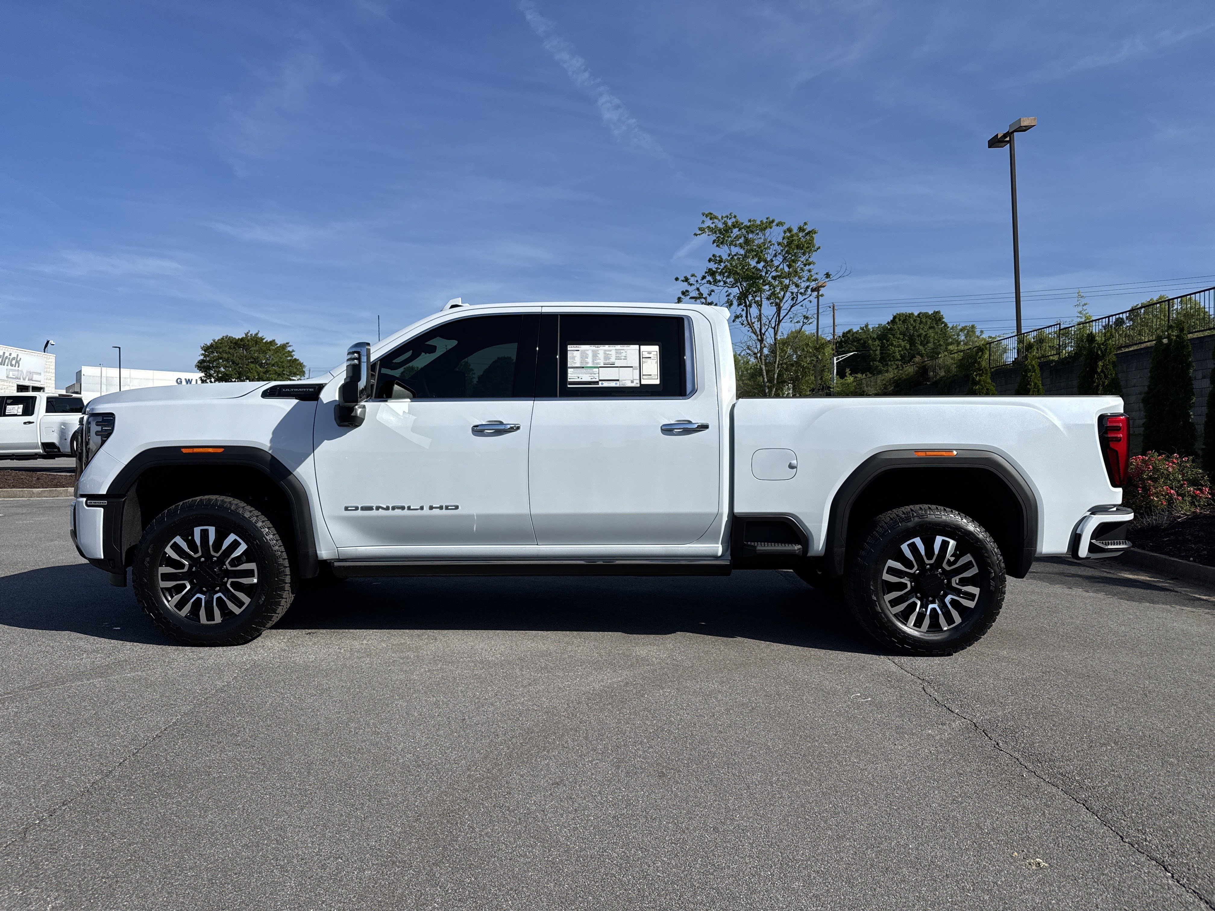 New 2026 GMC Sierra 2500 Denali Ultimate AWD/4WD image 6