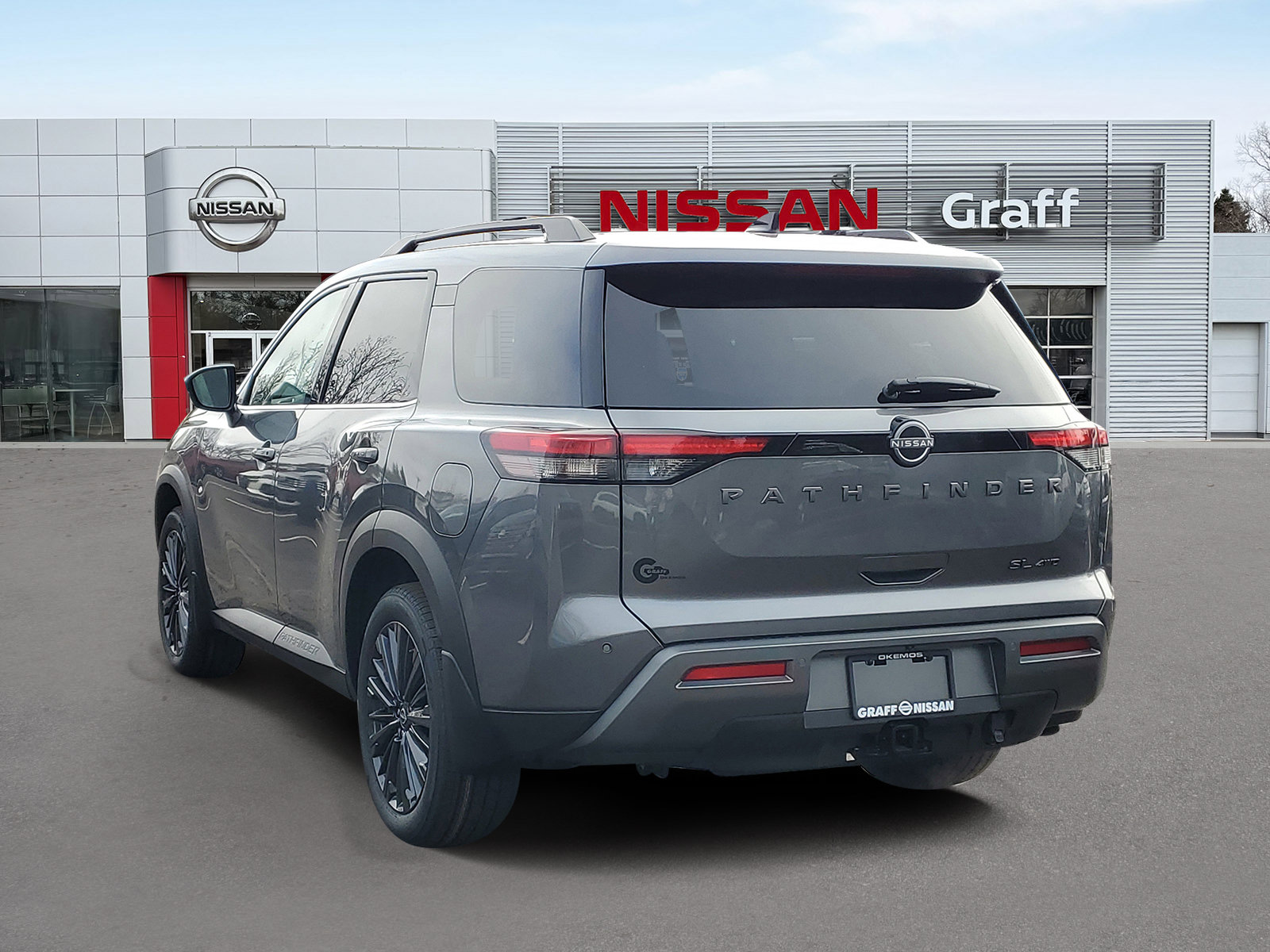 New 2026 Nissan Pathfinder SL w/ SL Premium Package AWD/4WD image 4